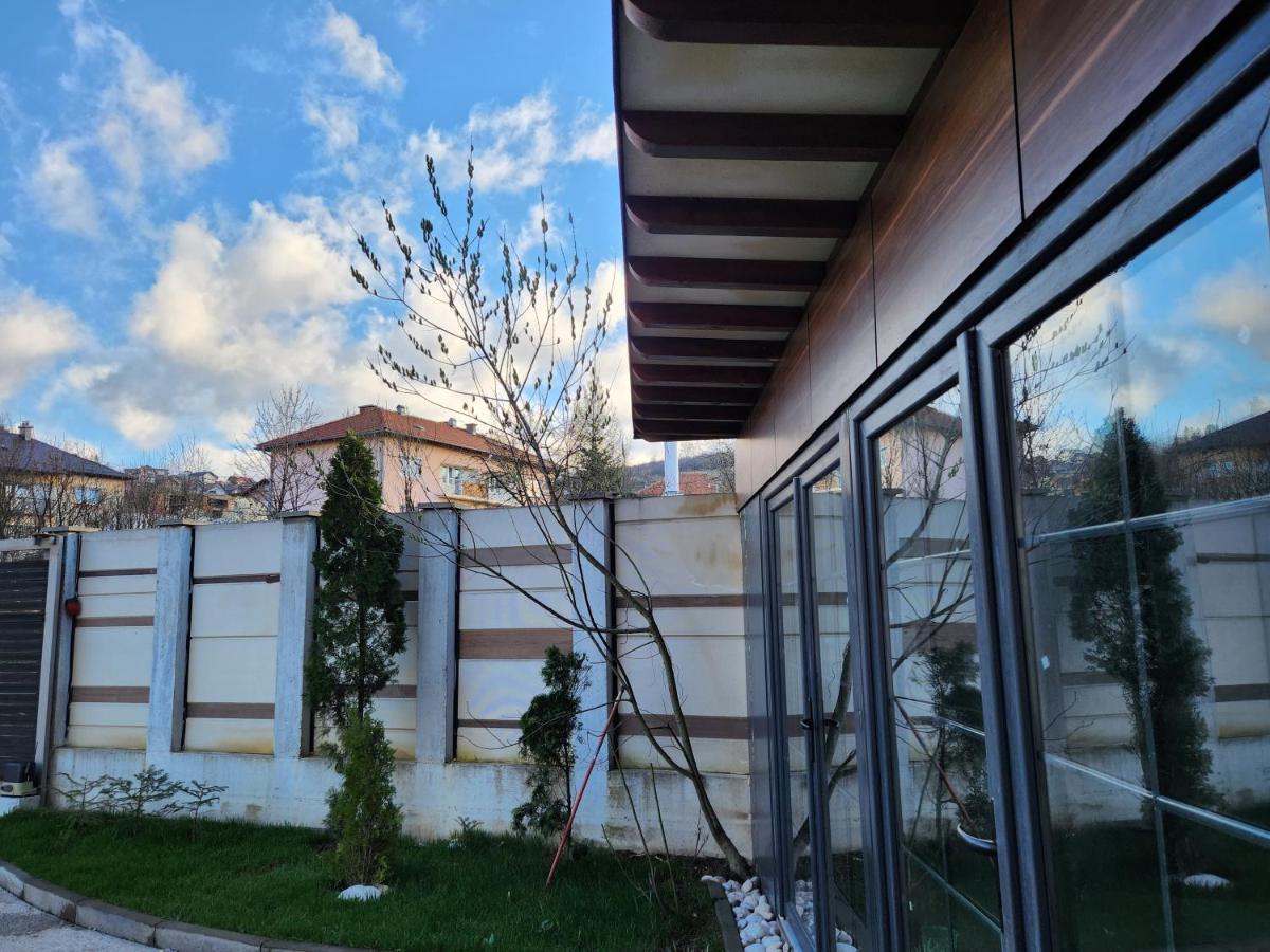 Villa Kolonia 塞拉耶佛 外观 照片