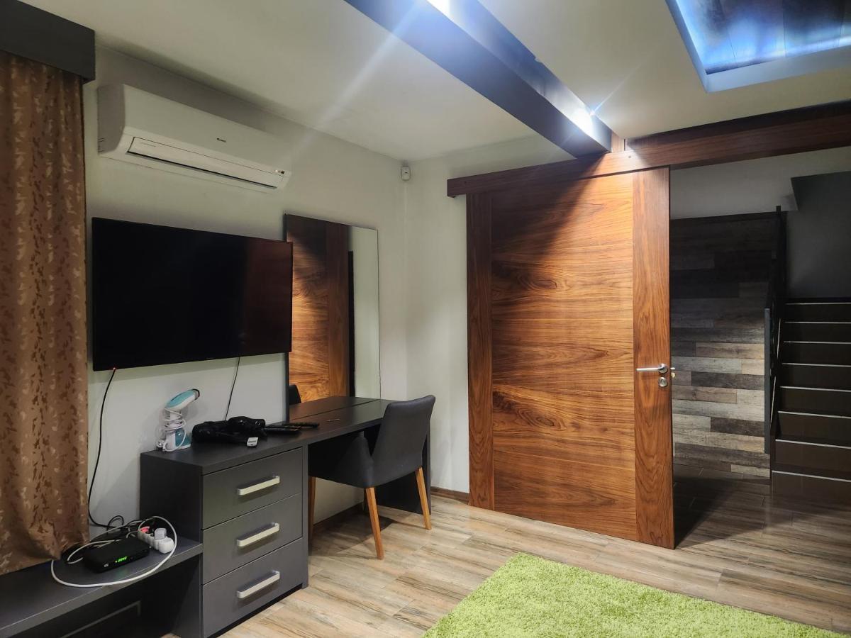 Villa Kolonia 塞拉耶佛 外观 照片